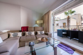 Luxury Apartment Close to the Sea